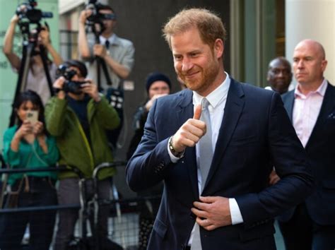prince harry wins phone hacking law